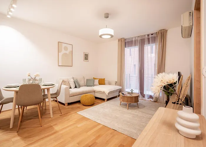 Apartment Leda Private