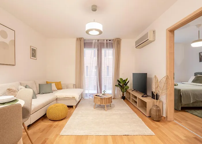 Leda Private Apartment
