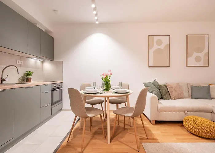 Leda Private דירה *